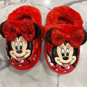 Minnie Mouse slippers